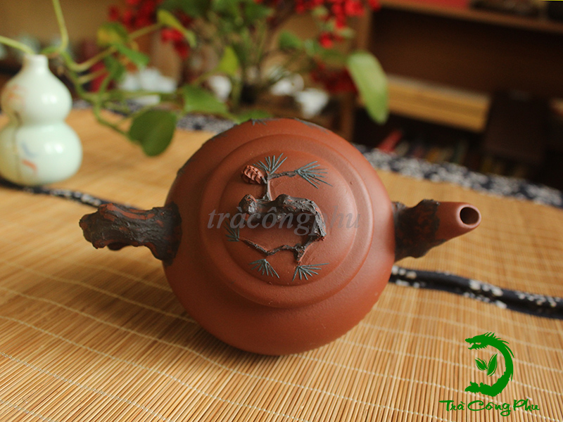 Ấm tử sa Báo Xuân Cây Tùng ATS1090